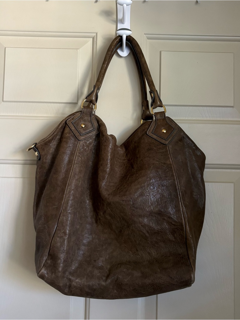 Vintage Italian Brown Distressed Leather Slouchy Crossbody Hobo Bag Indie Sleeze